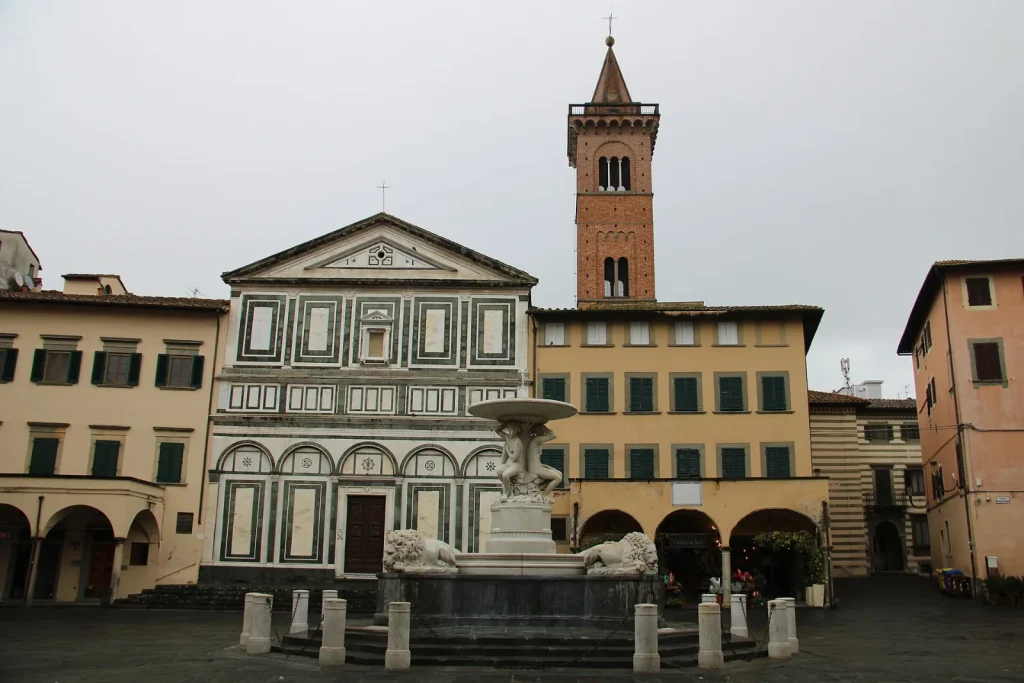 Empoli, piazza Farinata degli Uberti