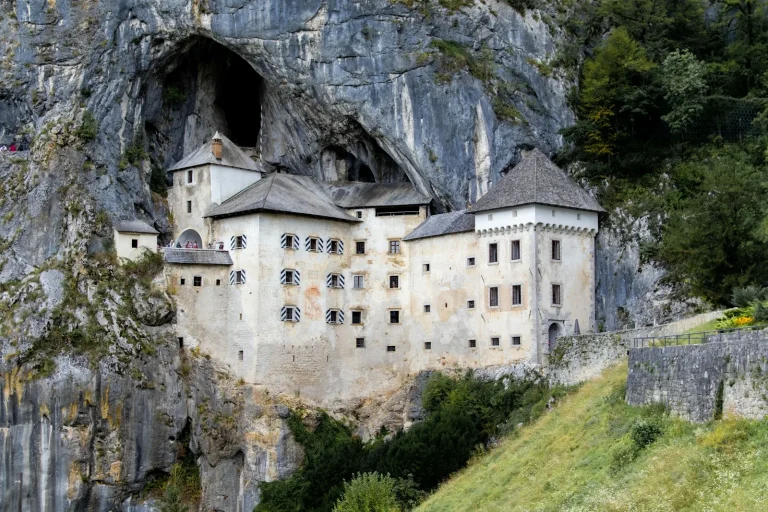 Castello di Predjama